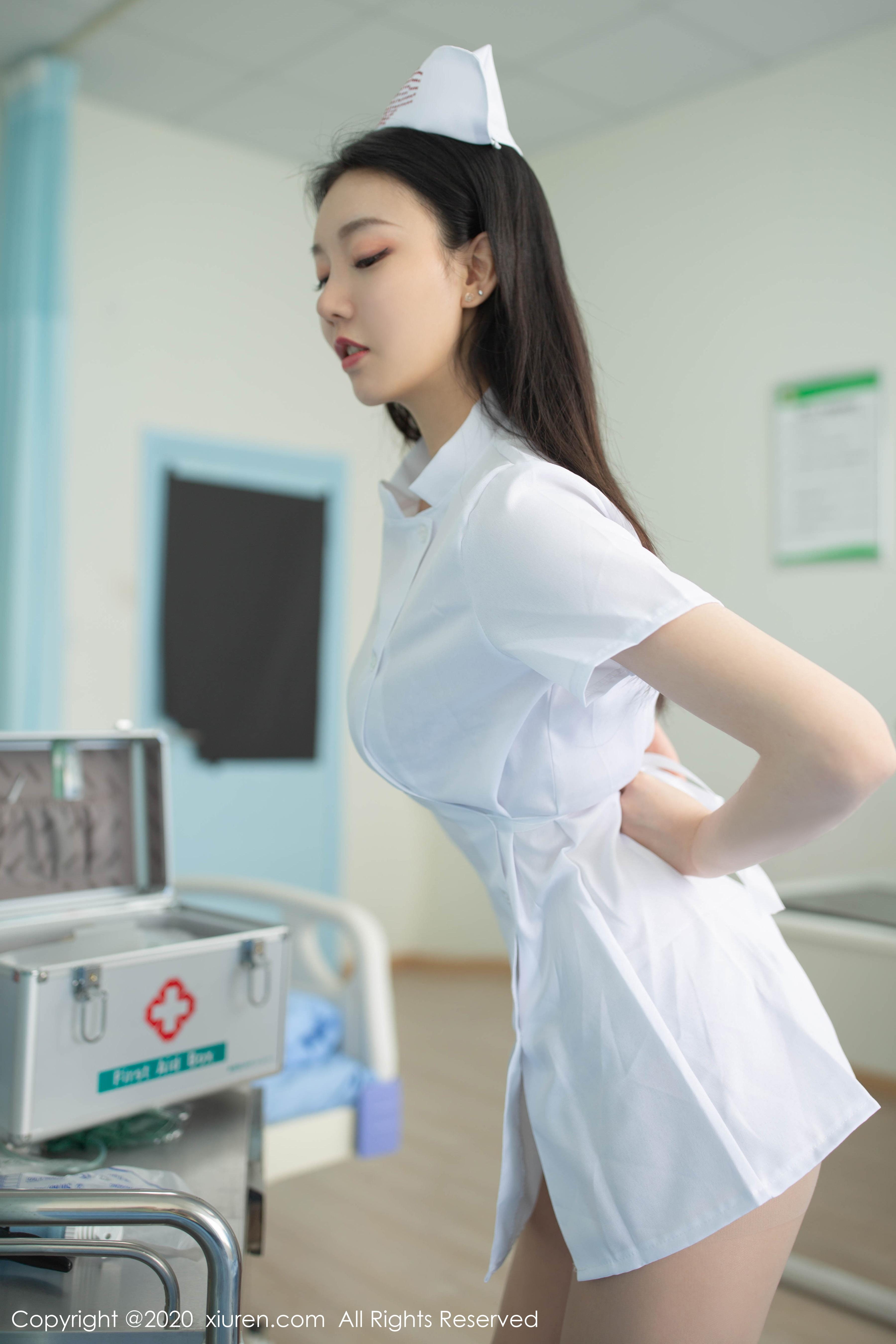 秀人网制服诱惑